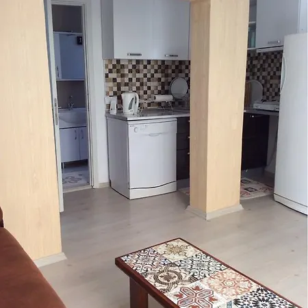 Bitez Lovely Small House With A Balcony And Garden Prázdninový dům Bodrum